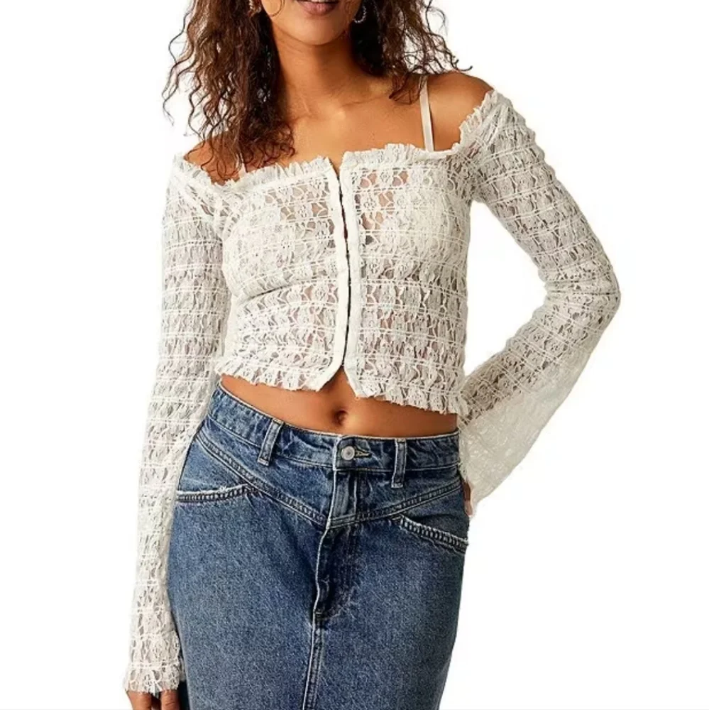 NWT. Free People White Lace Off-Shoulder Blouse Madison